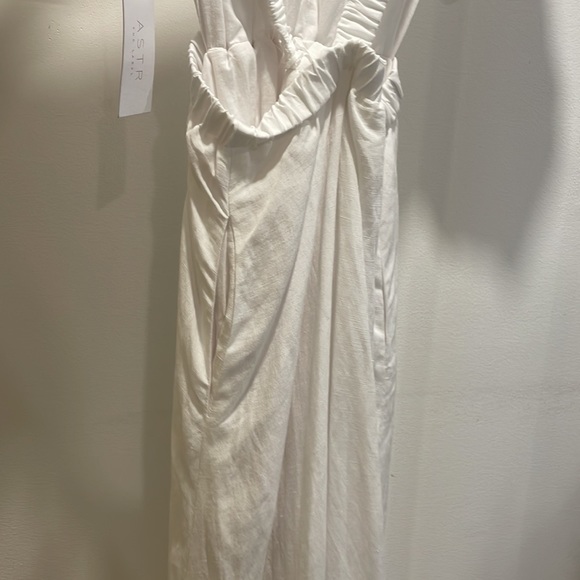ASTR THE LABEL | JELENA DRESS | WHITE Linen dress - Picture 8 of 8